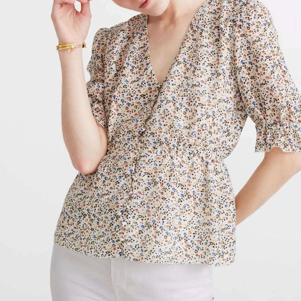 Madewell Silk V-Neck Peplum Popover Top in Fieldwalk Floral | Size Small